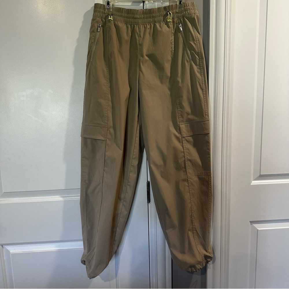 ATHLETA Cargo Joggers/ Street Style Pants Size S -